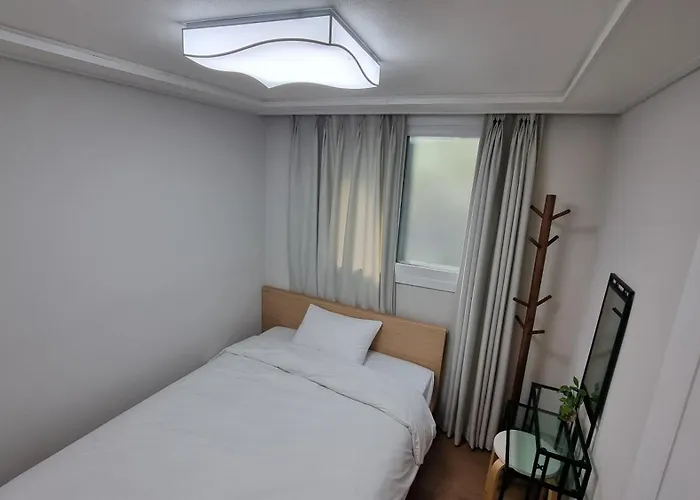 #101 Station, Syun's Nest 쾌적한 숙소, 편리한 Apartamento Seul